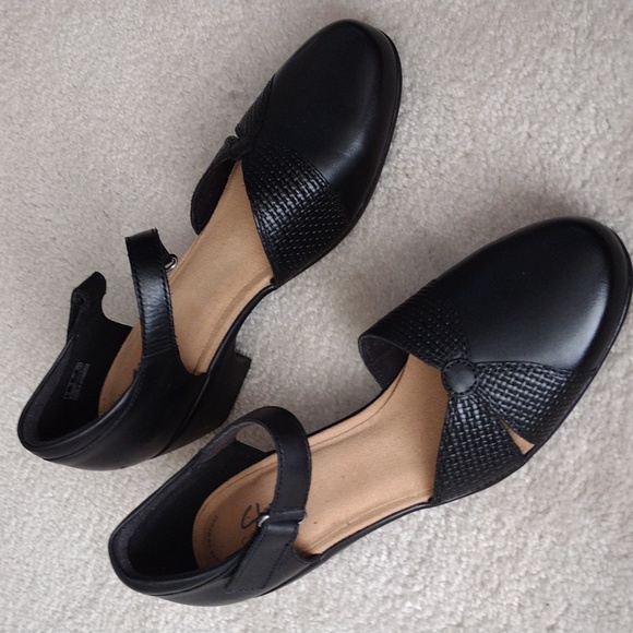 Clarks Shoes - Clarks Black Heels for Women